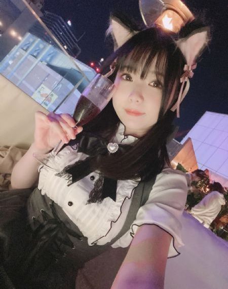 二攻一受4p嗯啊巨肉寝室视频