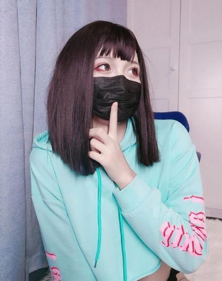 小豪一起上孟卉跟钰慧的演员