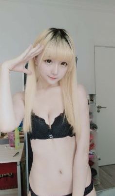 免费看美女网站