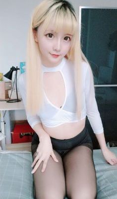姨母的诱惑中文字幕