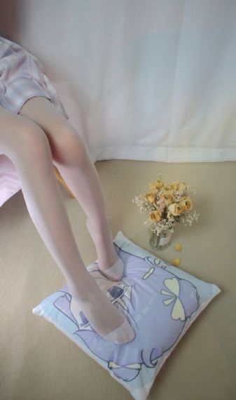 情不自禁想入非非