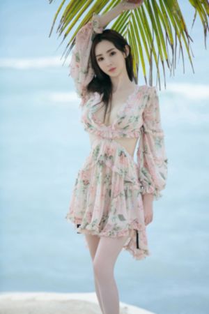 《侏罗纪世界》