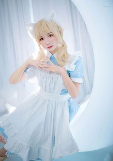 伯爵夫人三个女儿
