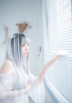 夜孔雀